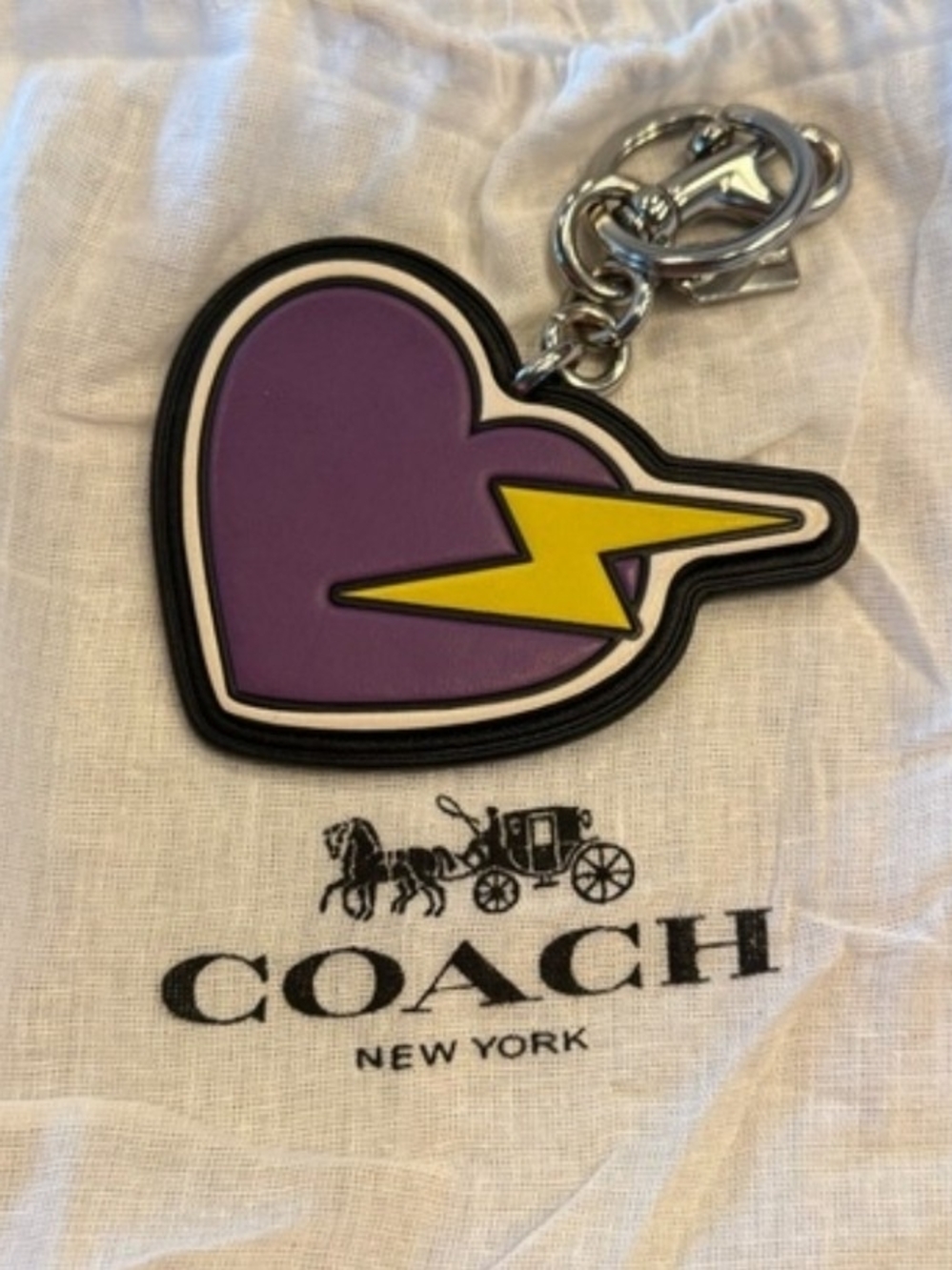 COACH  Heart Bolt Keychain with Coach Dust Bag